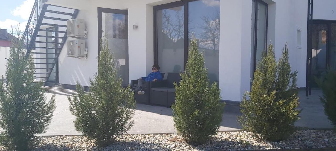 Apartament Accent Garden Deva Zewnętrze zdjęcie